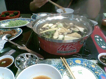 外食はMKで