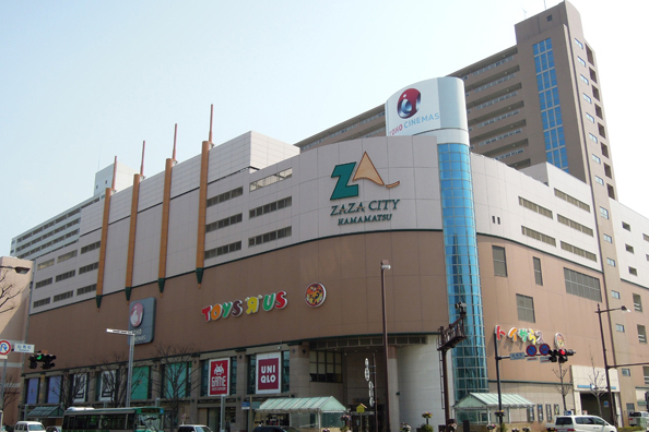 ZAZA CITY HAMAMATSU ช้อปปิ้งเซ็นเตอร์ในเมืองฮามามัตสึกับเหล่าร้านค้ามากมาย
