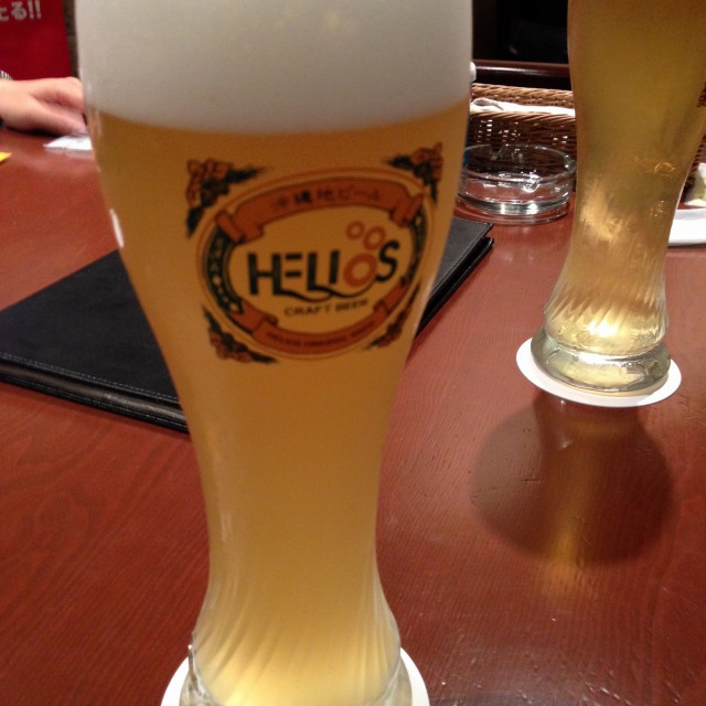 那覇・昼飲み部　≪ HELIOS PUB ≫　国際通りで昼から地ビール飲んじゃう？