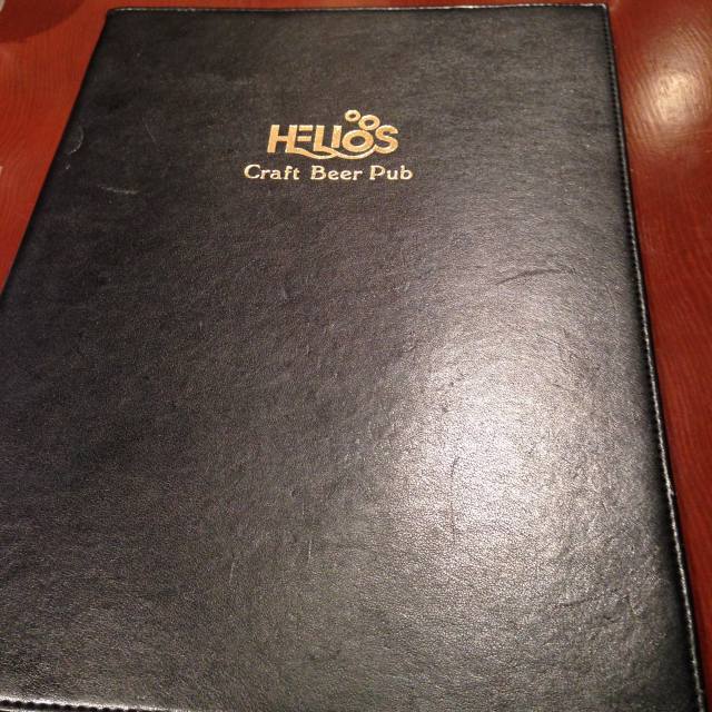 那覇・昼飲み部　≪ HELIOS PUB ≫　国際通りで昼から地ビール飲んじゃう？