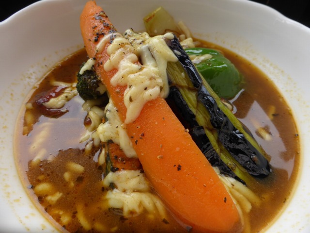 北中城 ≪ ア・ダニアンカフェ A Danian Cafe ≫ 南国の風に吹かれながら、北国生まれのスープカレーを味わう! 北中城 ≪ ア・ダニアンカフェ A Danian Cafe ≫ 南国の風に吹かれながら、北国生まれのスープカレーを味わう!