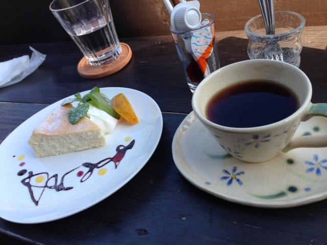 南城市 《カフェ風樹(ふうじゅ)》 森に囲まれ風が吹くロケーションカフェでスイーツタイムしてきた 南城市 《カフェ風樹(ふうじゅ)》 森に囲まれ風が吹くロケーションカフェでスイーツタイムしてきた