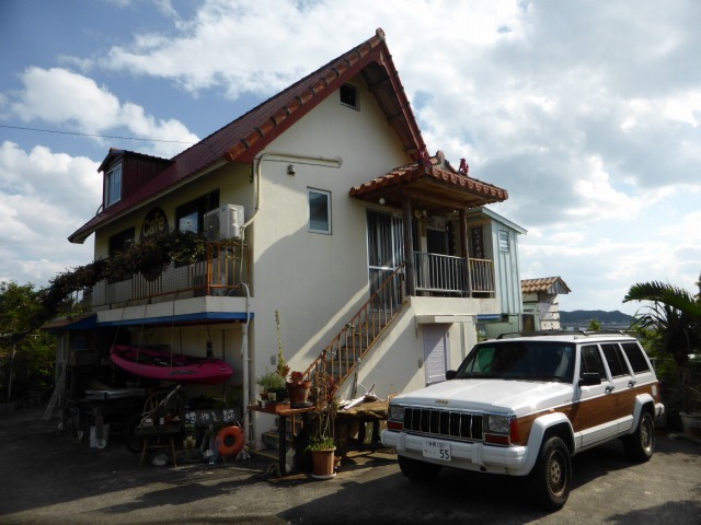 うるま市 《いっぷく屋》 高台から海を眺めつつ冷麺食べてきた うるま市 《いっぷく屋》 高台から海を眺めつつ冷麺食べてきた