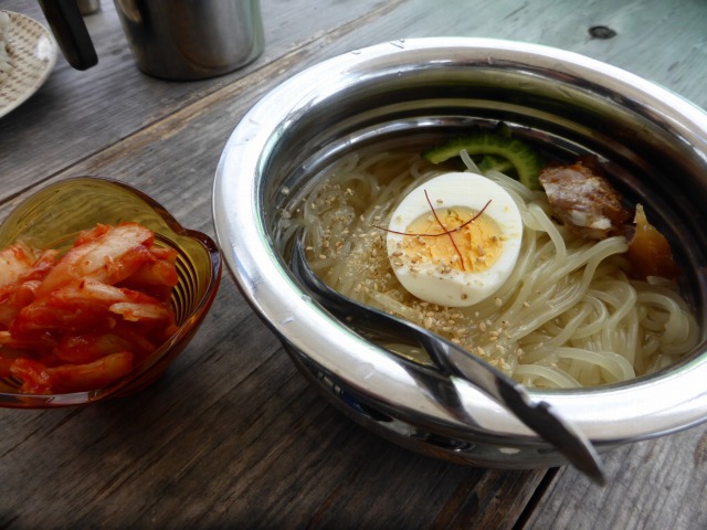 うるま市 《いっぷく屋》 高台から海を眺めつつ冷麺食べてきた うるま市 《いっぷく屋》 高台から海を眺めつつ冷麺食べてきた