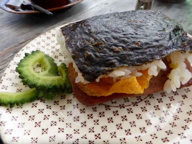 うるま市 《いっぷく屋》 高台から海を眺めつつ冷麺食べてきた うるま市 《いっぷく屋》 高台から海を眺めつつ冷麺食べてきた