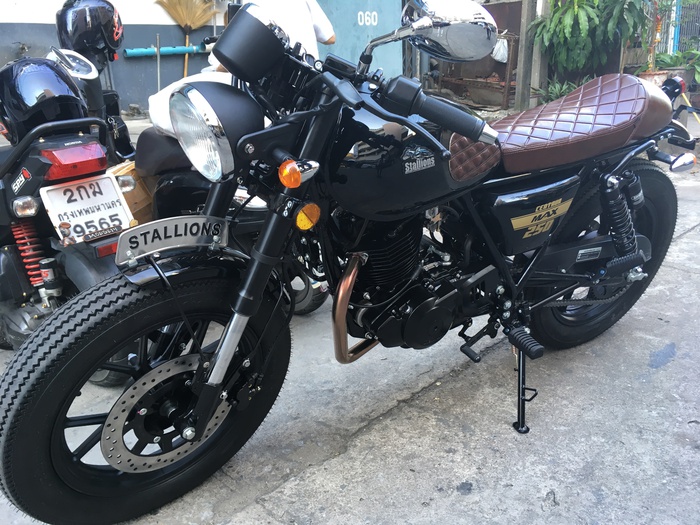 【タイでバイクを買いました】タイ人にも知られていない?! タイブランド『Stallions』社の250ccでタイドライブ。