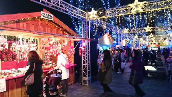 พบกับตลาดนัดคริสมาสต์และการประดับไฟ Illumination ที่บริเวณ Saitama New Urban Center พบกับตลาดนัดคริสมาสต์และการประดับไฟ Illumination ที่บริเวณ Saitama New Urban Center