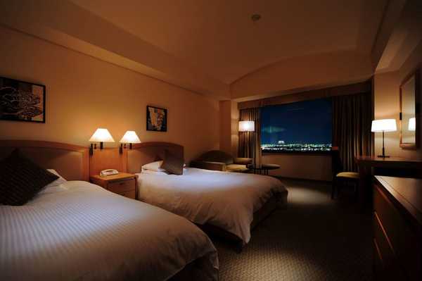 แนะนำโรงแรมอุราวะ รอยัล ไพน์ส แห่งไซตามะ จากโตเกียวแค่ 30 นาที