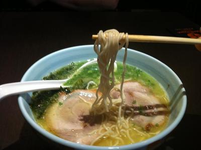 まる玉らーめん